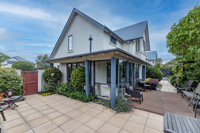 1/25 Bryndwr Road, Fendalton, Christchurch - Carousel 2