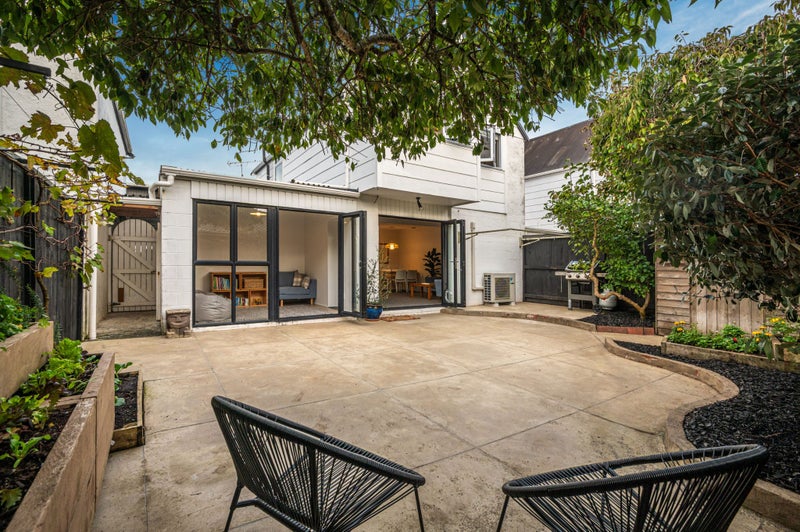 4/5 Patterson Street, Sandringham, Auckland - Carousel 2