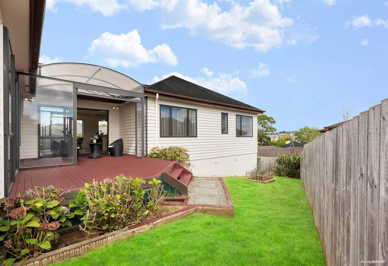 8 Travis View Drive, Fairview Heights, Auckland - Carousel 15