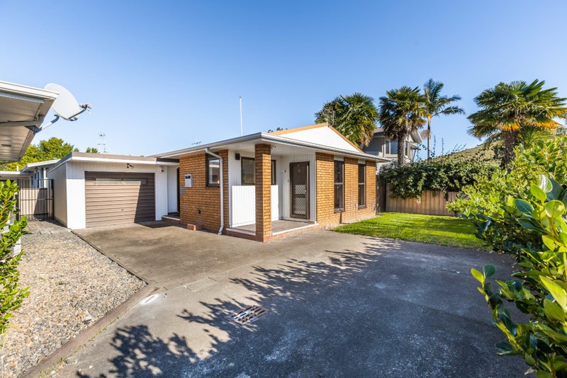 11B Waterhouse Street, Taradale, Napier - Carousel 1
