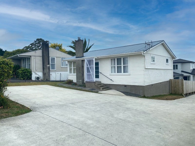 85 Albany Highway, Unsworth Heights, Auckland - Carousel 1