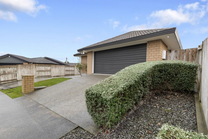33 Masefield Terrace, Kelvin Grove, Palmerston North - Carousel 27