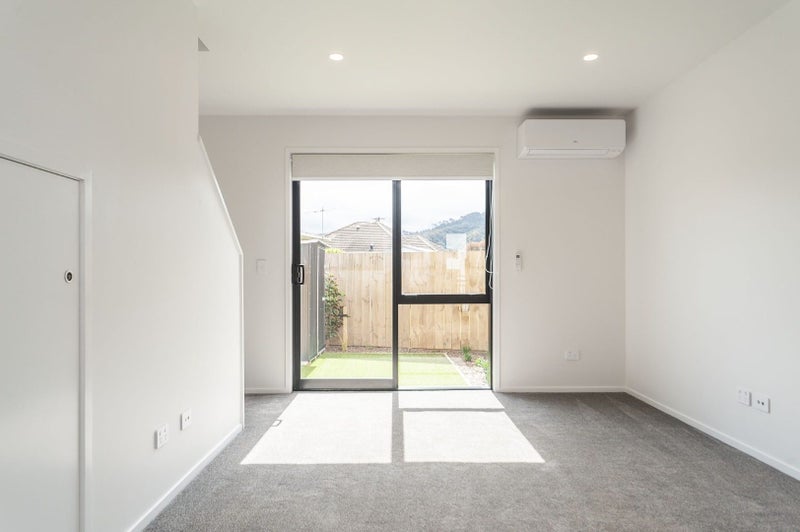 2/12 Rainey Grove, Taita, Lower Hutt - Carousel 1