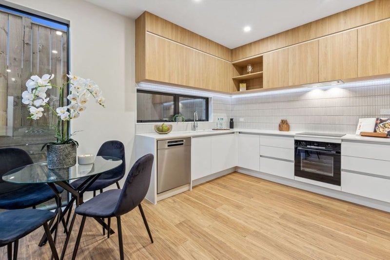 33A Stanley Avenue, Milford, Auckland - Carousel 2