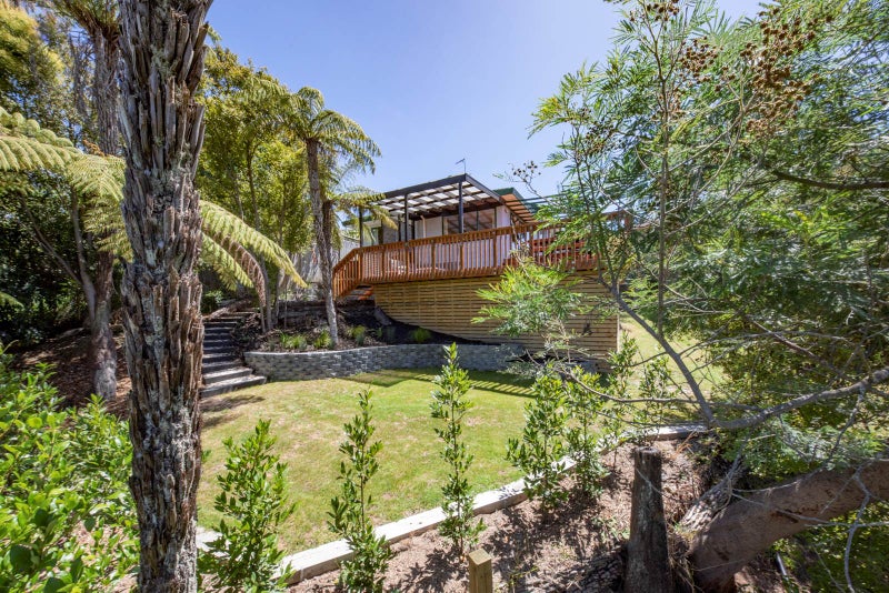 34D Forest Hill Road, Henderson, Auckland - Carousel 1