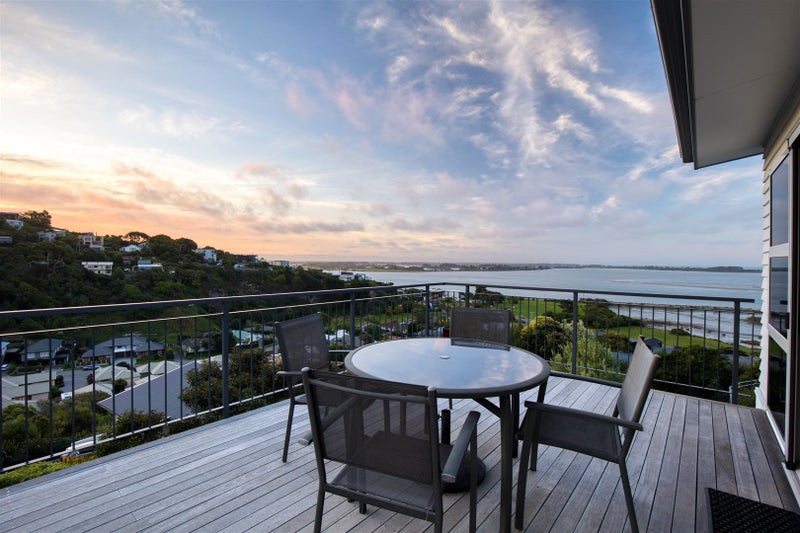 18 Maffeys Road, Mount Pleasant, Christchurch - Carousel 2