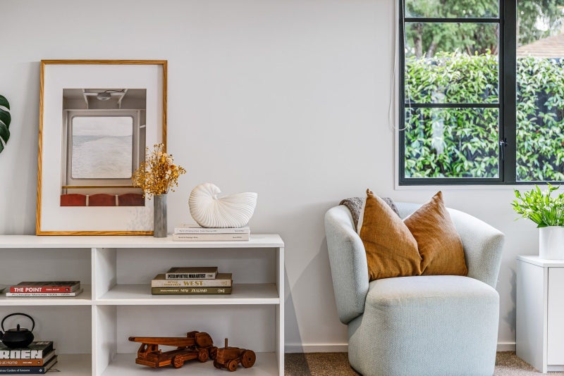 49A Dignan Street, Point Chevalier, Auckland - Carousel 2