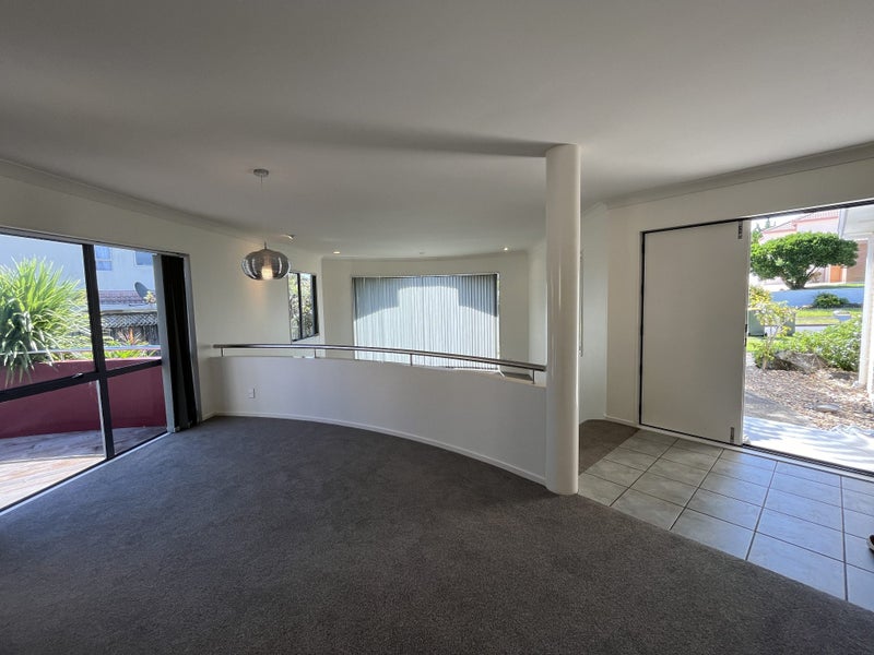 3 Larkin Place, Somerville, Manukau - Carousel 2