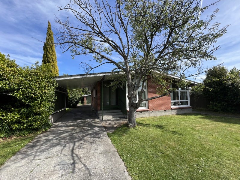 4 Newbridge Place, Ilam, Christchurch - Carousel 1