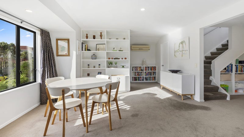 5 Shastri Terrace, Khandallah, Wellington - Carousel 1