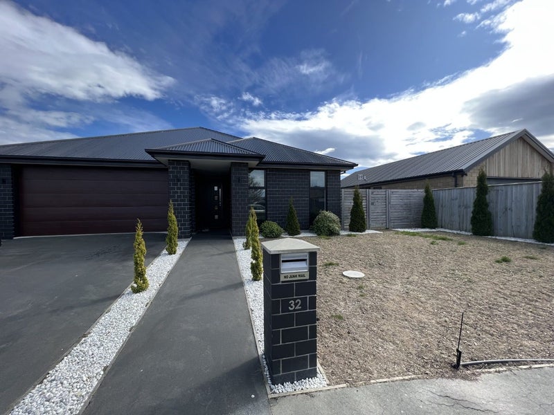 32 Four Peaks Drive, Wigram, Christchurch - Carousel 1