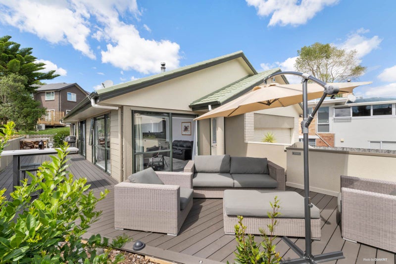 2/82 Andrew Road, Howick, Auckland - Carousel 1