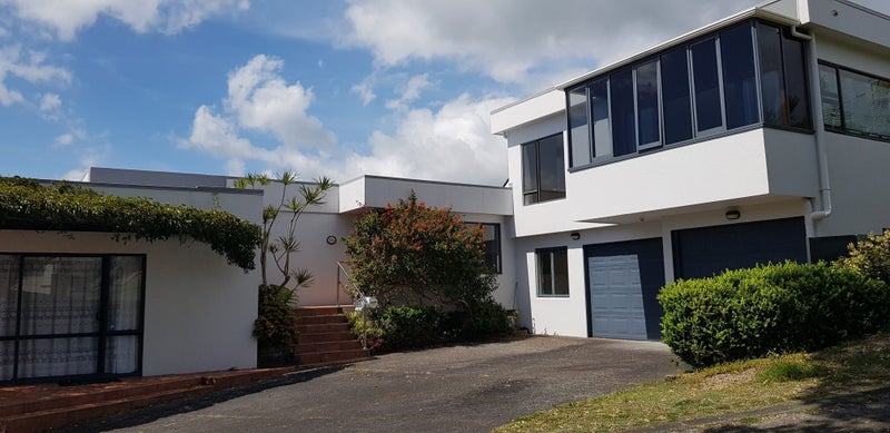 224 Sandspit Road, Shelly Park, Auckland - Carousel 17