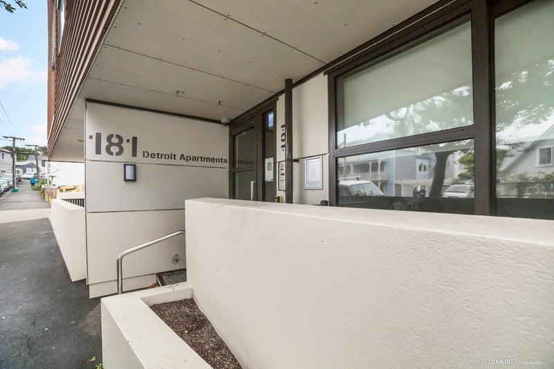 110/181 Tasman Street, Mount Cook, Wellington - Carousel 1