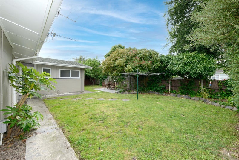 1/24 Medway Street, Richmond, Christchurch - Carousel 18