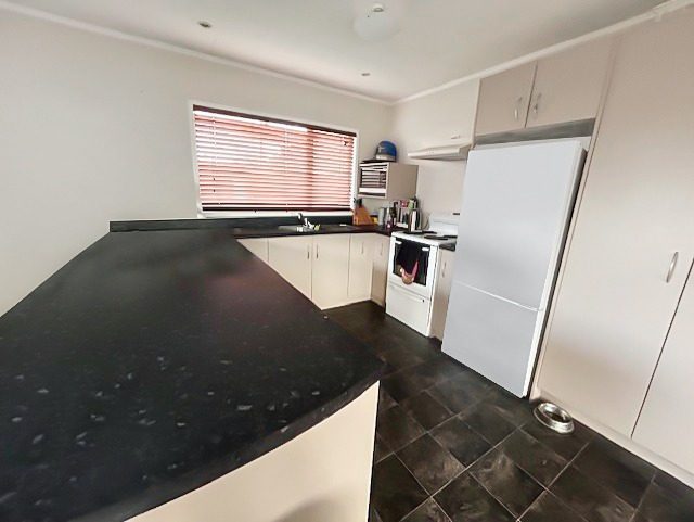 2/35 Rawhiti Street, Taupō - Carousel 2