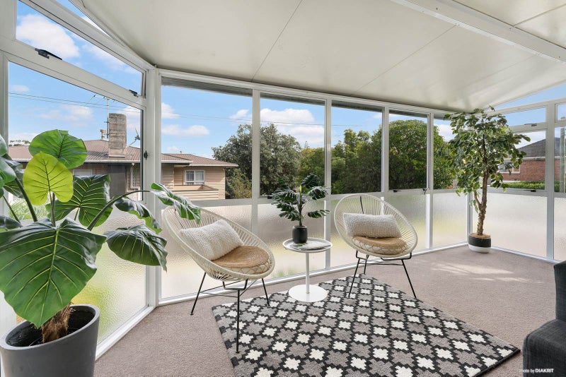 7 Tomlinson Street, Hillpark, Auckland - Carousel 2