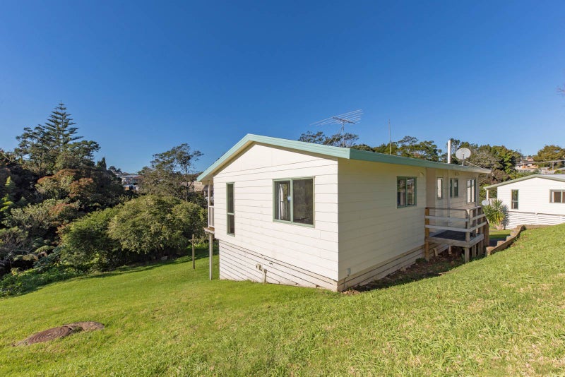 85B Fairclough Road, Beach Haven, Auckland - Carousel 2