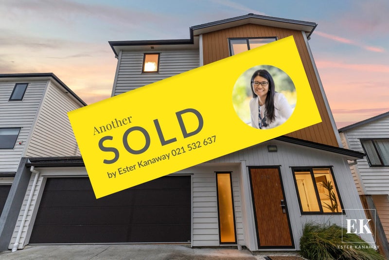 22B Thornlow Street, Glendene, Auckland - Carousel 1