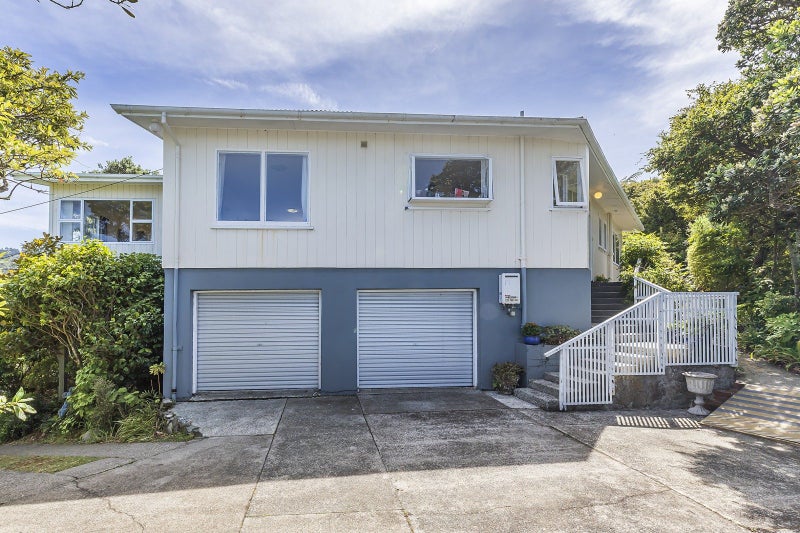 83 Madras Street, Khandallah, Wellington - Carousel 1