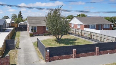 12 Oakland Street, Northcote, Christchurch - Carousel 1