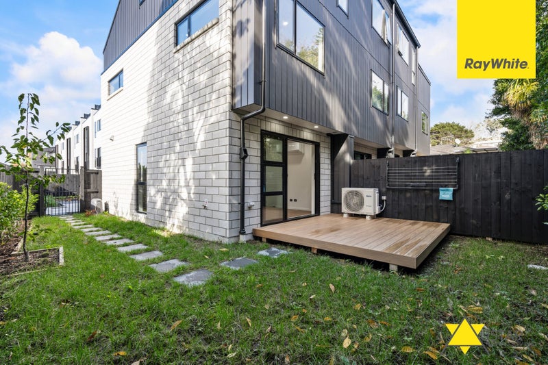 11/65 Stottholm Road, Titirangi, Auckland - Carousel 2