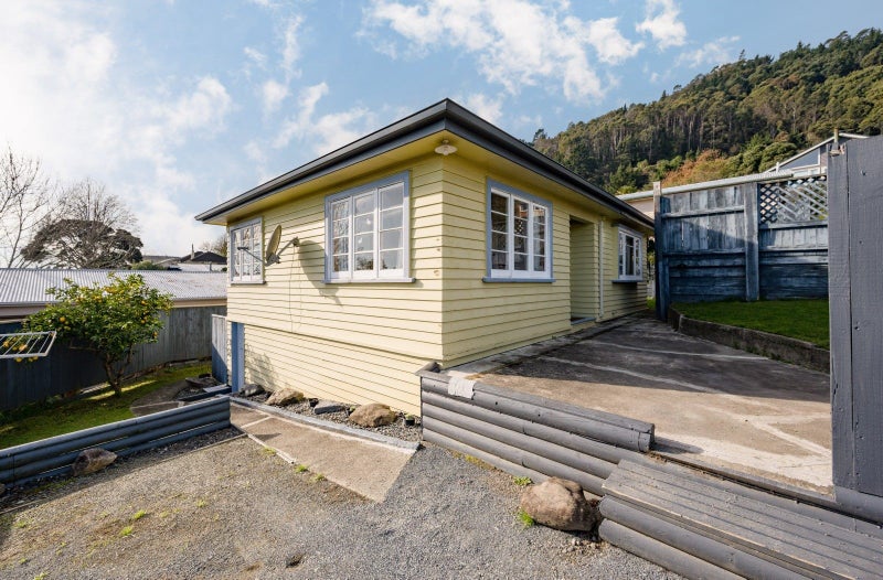 1/81 Campbell Street, Nelson South, Nelson - Carousel 2