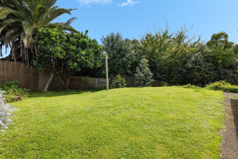 36 Crescent Road, Otumoetai, Tauranga - Carousel 28