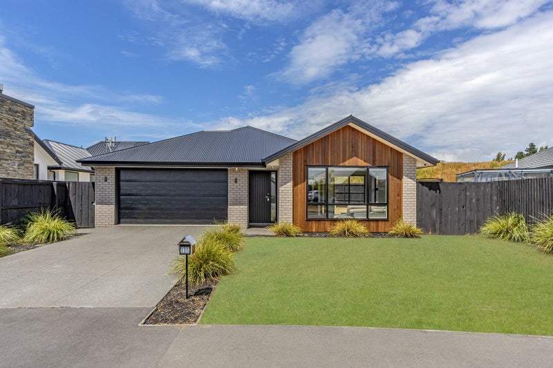 32 Evelyn Crescent, Marshland, Christchurch - Carousel 2