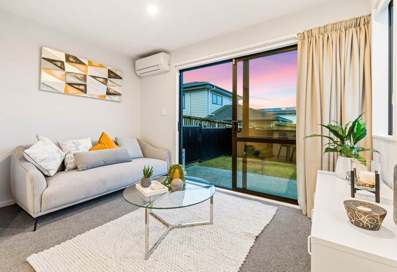 28 Mataara Lane, Manurewa, Auckland - Carousel 1