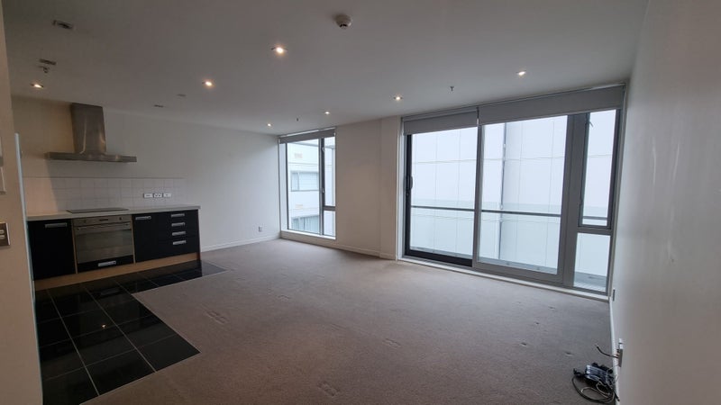 8M/10 Lorne Street, Te Aro, Wellington - Carousel 2