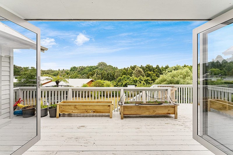 20 Redwood Crescent, Hurdon, New Plymouth - Carousel 2