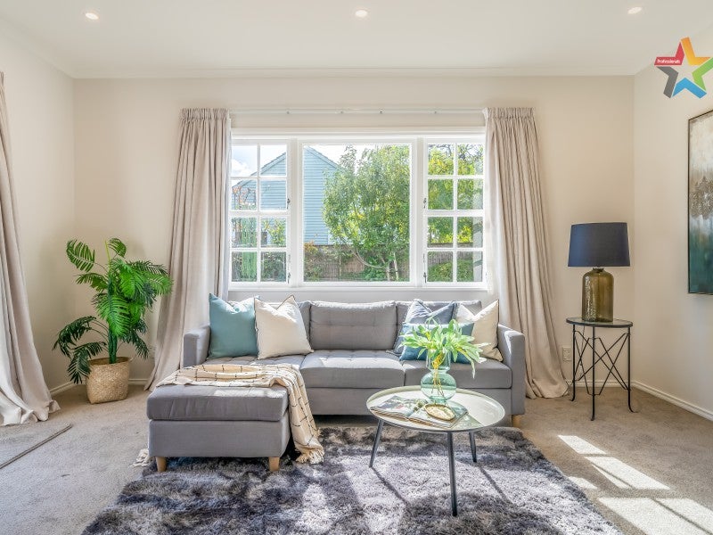 43 St Ronans Avenue, Waterloo, Lower Hutt - Carousel 2