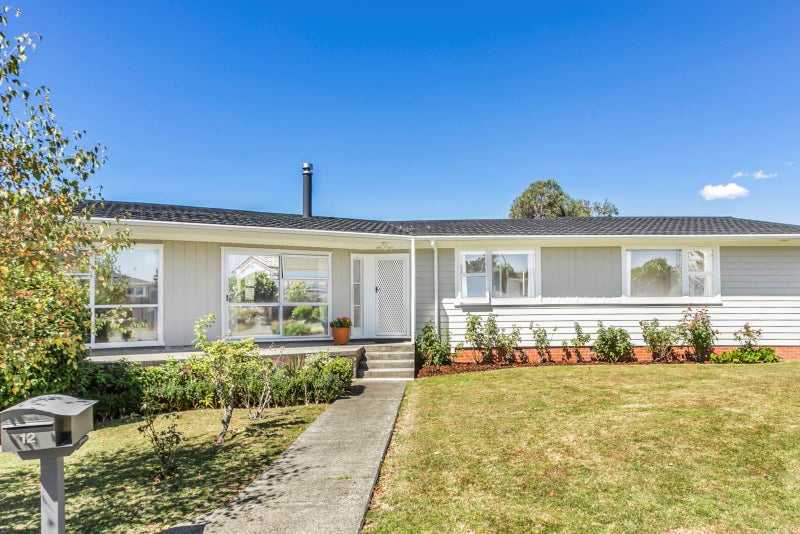 12 Imatra Place, Sunnyhills, Auckland - Carousel 2