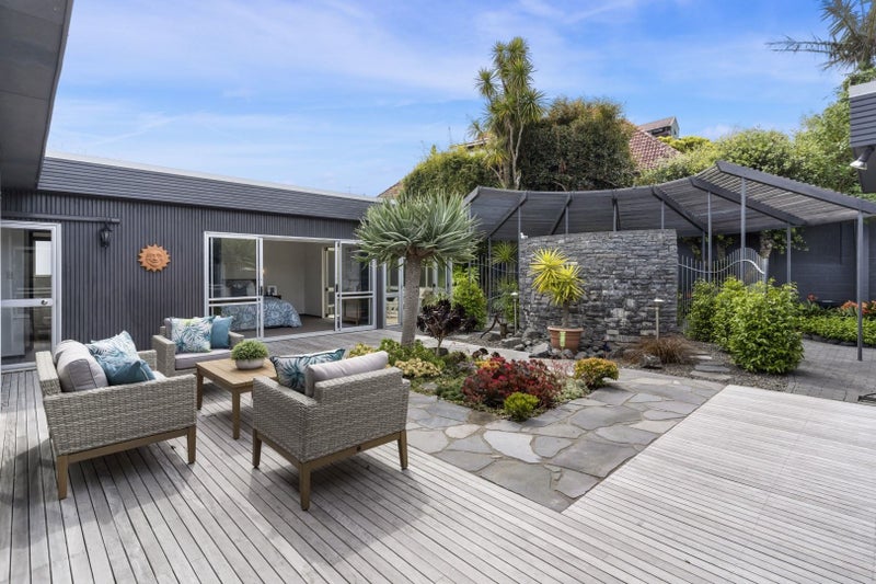 5 Puawai Place, Northcote, Auckland - Carousel 24