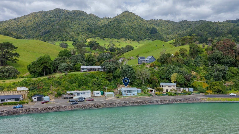 158 Thames Coast Sh25 Road, WHAKATETE BAY, THAMES - Carousel 1