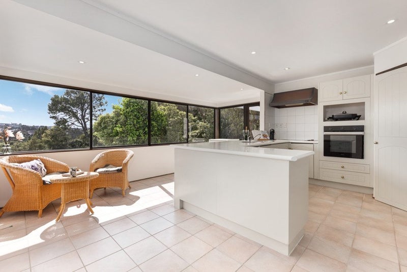 156 Chelsea View Drive, Chatswood, Auckland - Carousel 2