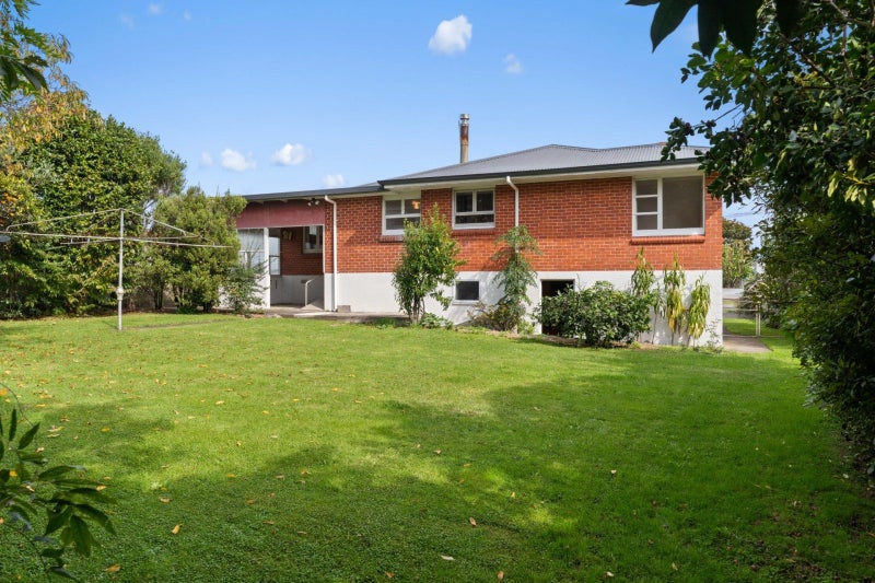 28 Collingwood Street, Judea, Tauranga - Carousel 2