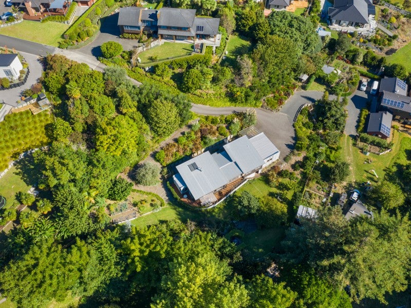 42 Holcombrooke Lane, Welcome Bay, Tauranga - Carousel 29