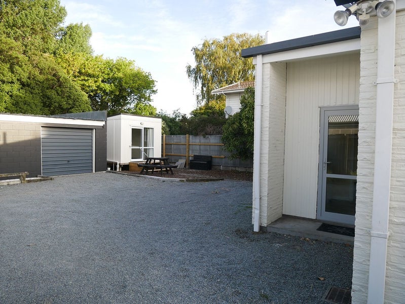 2/192 Waimairi Road, Ilam, Christchurch - Carousel 2