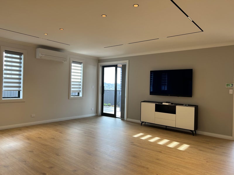 19 Kerekin Drive, Oteha, Auckland - Carousel 1