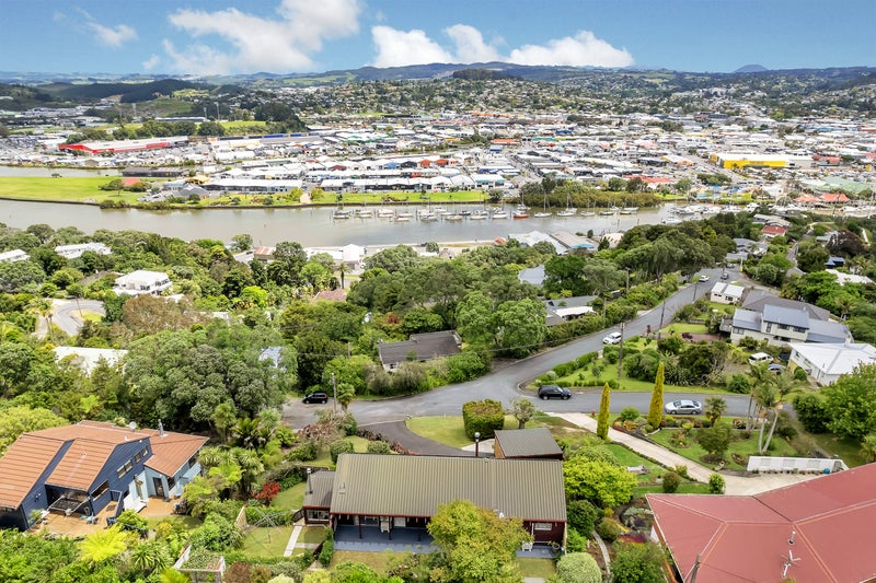 27B Punga Grove Avenue, Riverside, Whangarei - Carousel 35