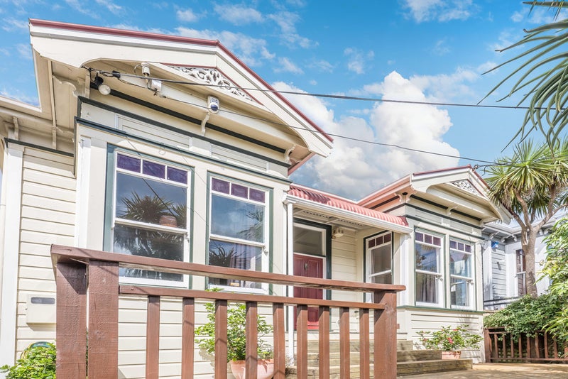 549 Adelaide Road, Berhampore, Wellington - Carousel 1