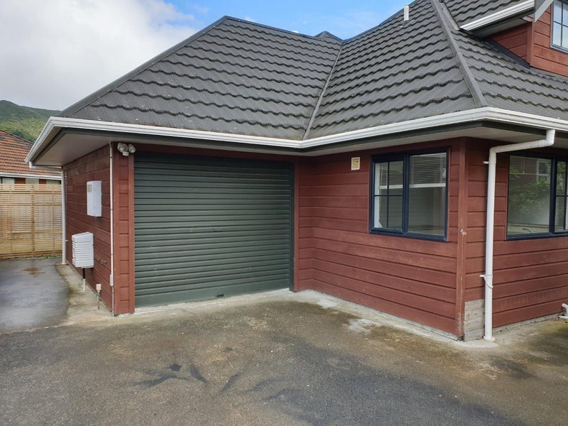 2/96 Cambridge Terrace, Waterloo, Lower Hutt - Carousel 10