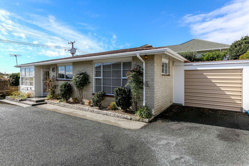 2/38 Rimu Street, Strandon, New Plymouth - Carousel 1