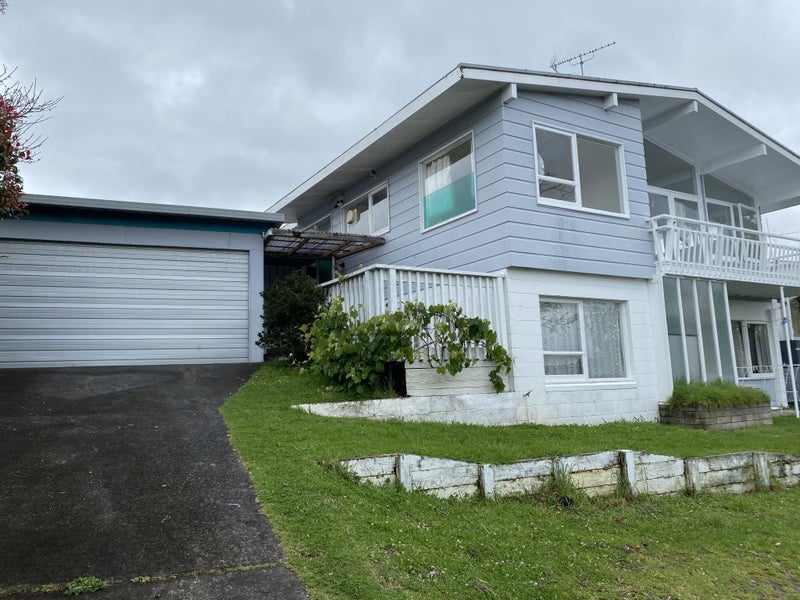 6 Eban Avenue, Hillcrest, Auckland - Carousel 1