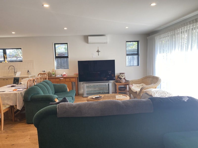 29A Dewhurst Place, Favona, Auckland - Carousel 2