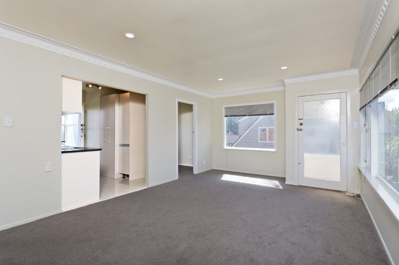 2/64 Rawhiti Road, Onehunga, Auckland - Carousel 2