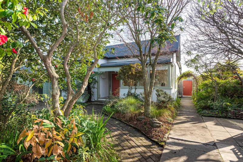 123 Somerfield Street, Somerfield, Christchurch - Carousel 1