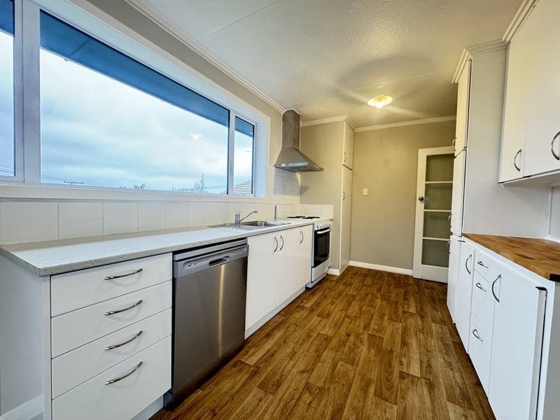 195 Brockville Road, Brockville, Dunedin - Carousel 2